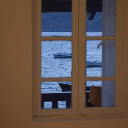 Caratarakis Boat House